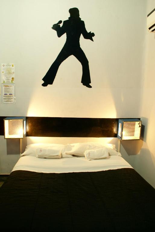 Hostel La Casona De Don Jaime 2 And Suites Hi Rosario Room photo
